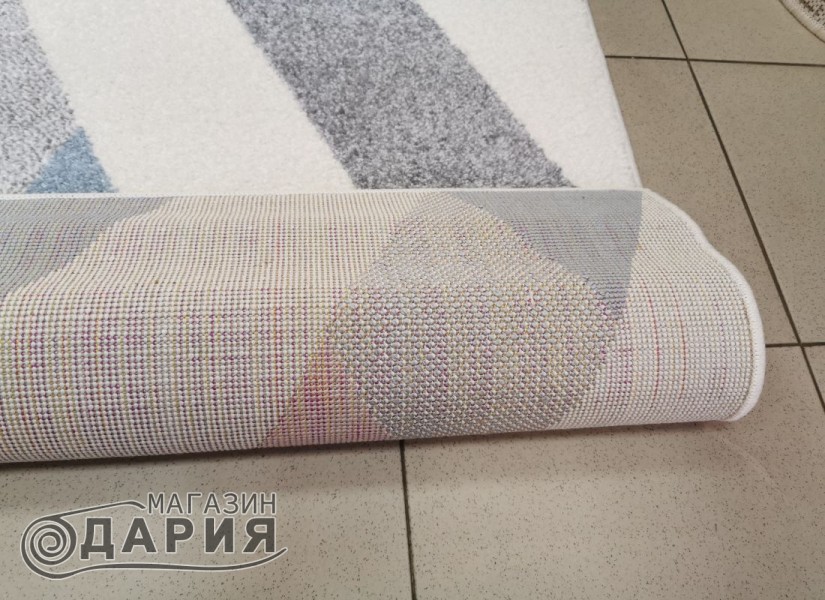 Тъкан килим MAGNOLIA 899 white
